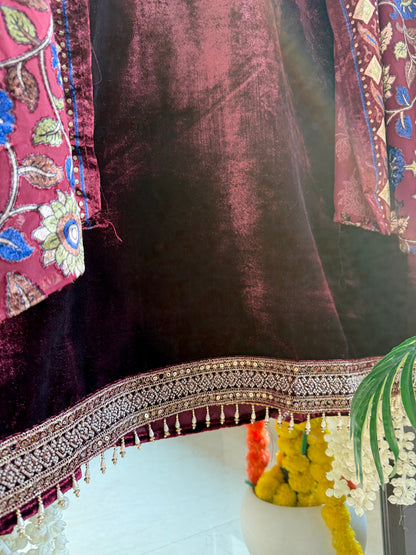 Velvet hand work suit