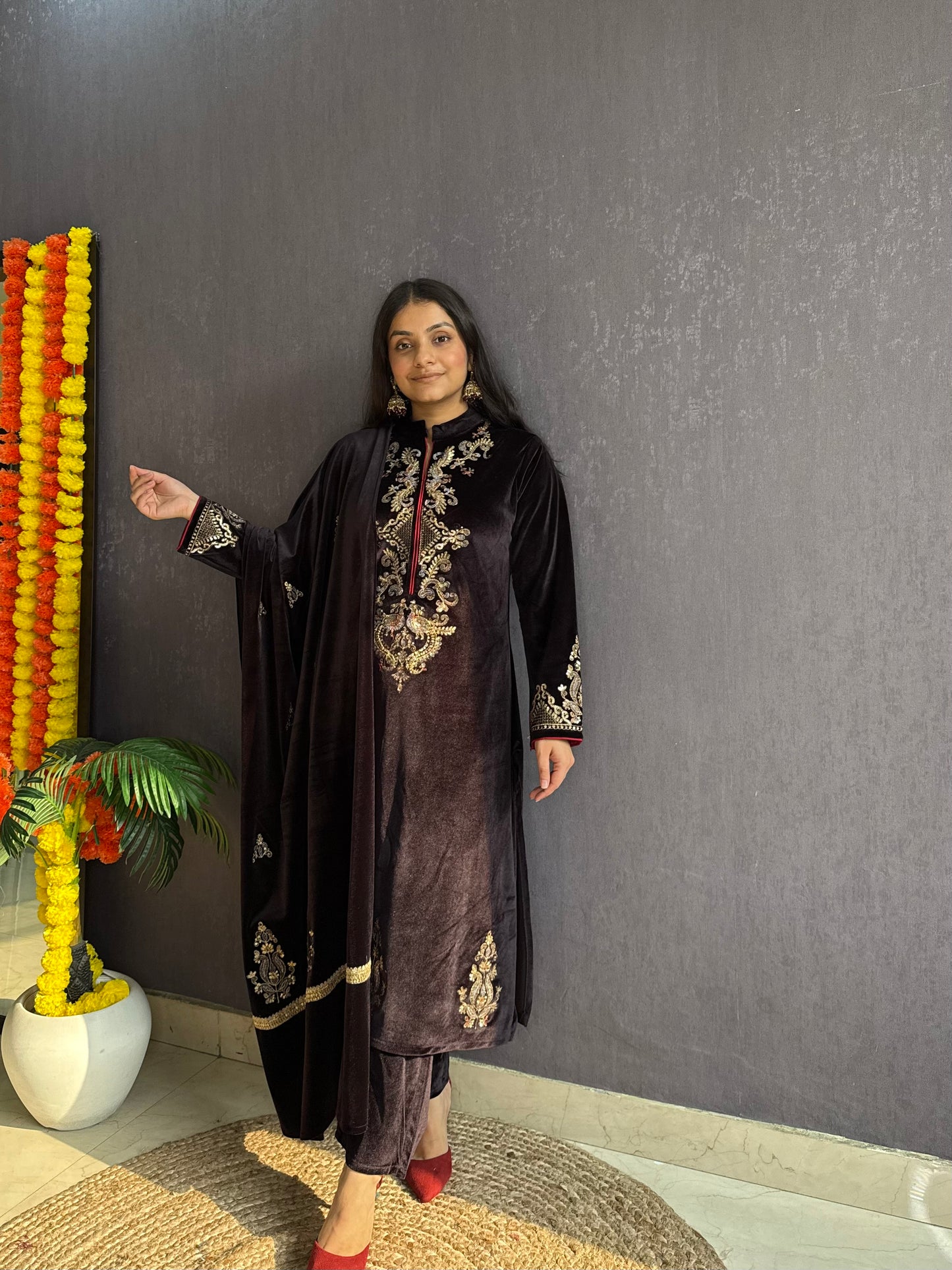 Velvet Handwork Shawl set