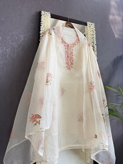 Kota doria aari work suits