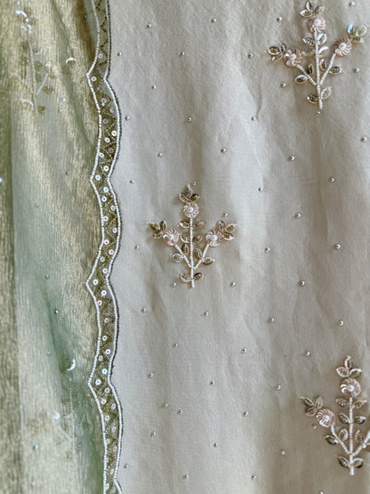 Luxurious dreamy handwork suit