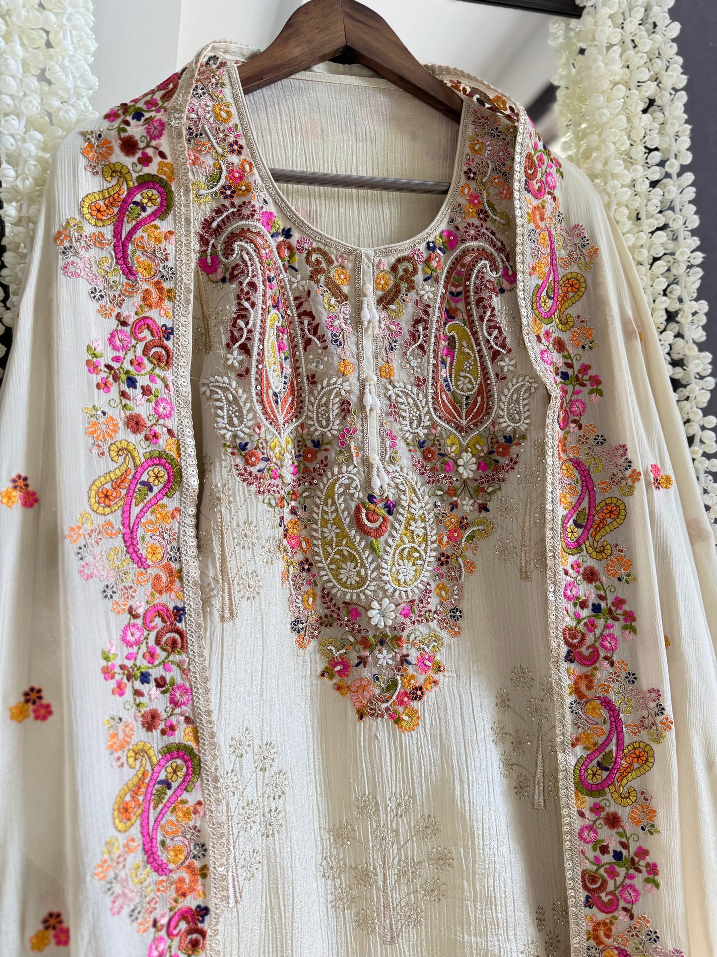 Luxurious dreamy handwork suit