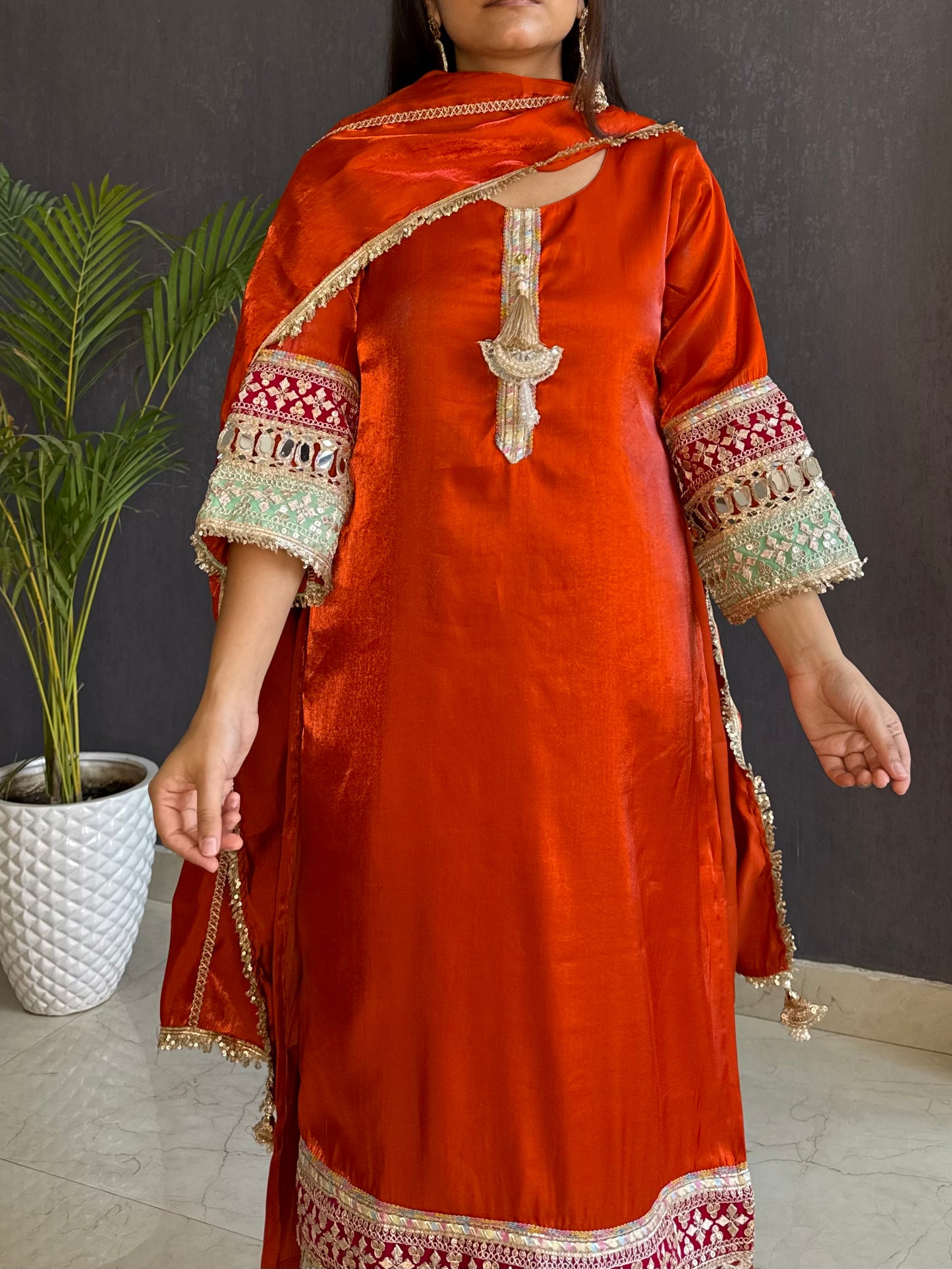 Premium crepe lacework set