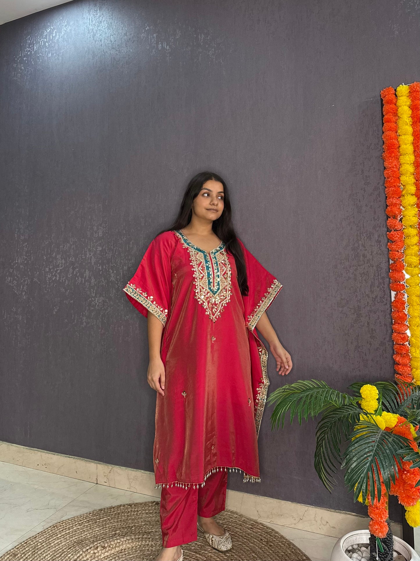 Gotapatti kaftan set