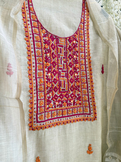 Linen frenchknot suit