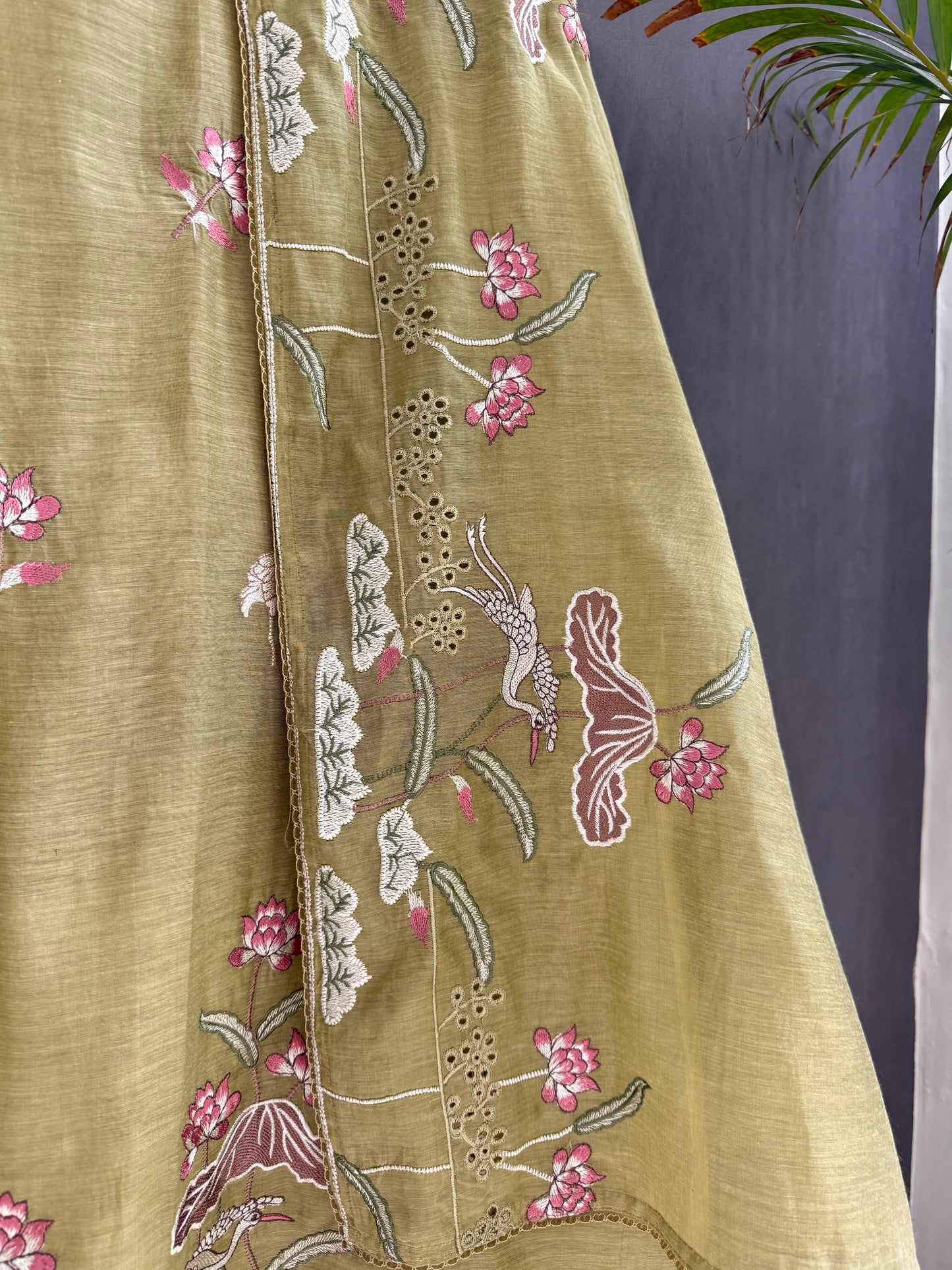Luxurious Mul chanderi flamingos suit
