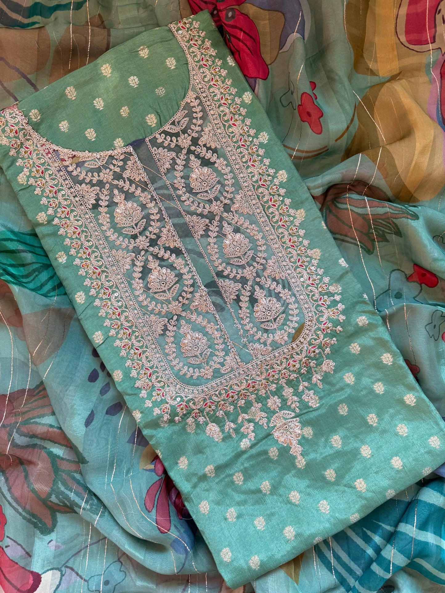 Benarsi aari work suit