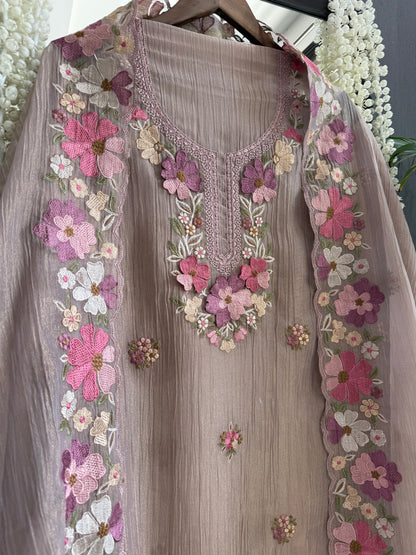 Luxurious Mul chanderi appliqué work floral suit