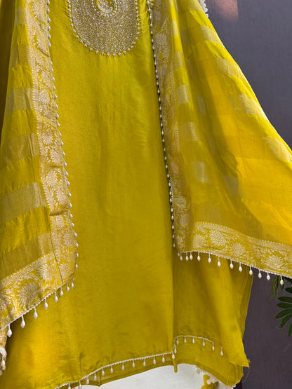 Tissue silk benarsi handwork suit