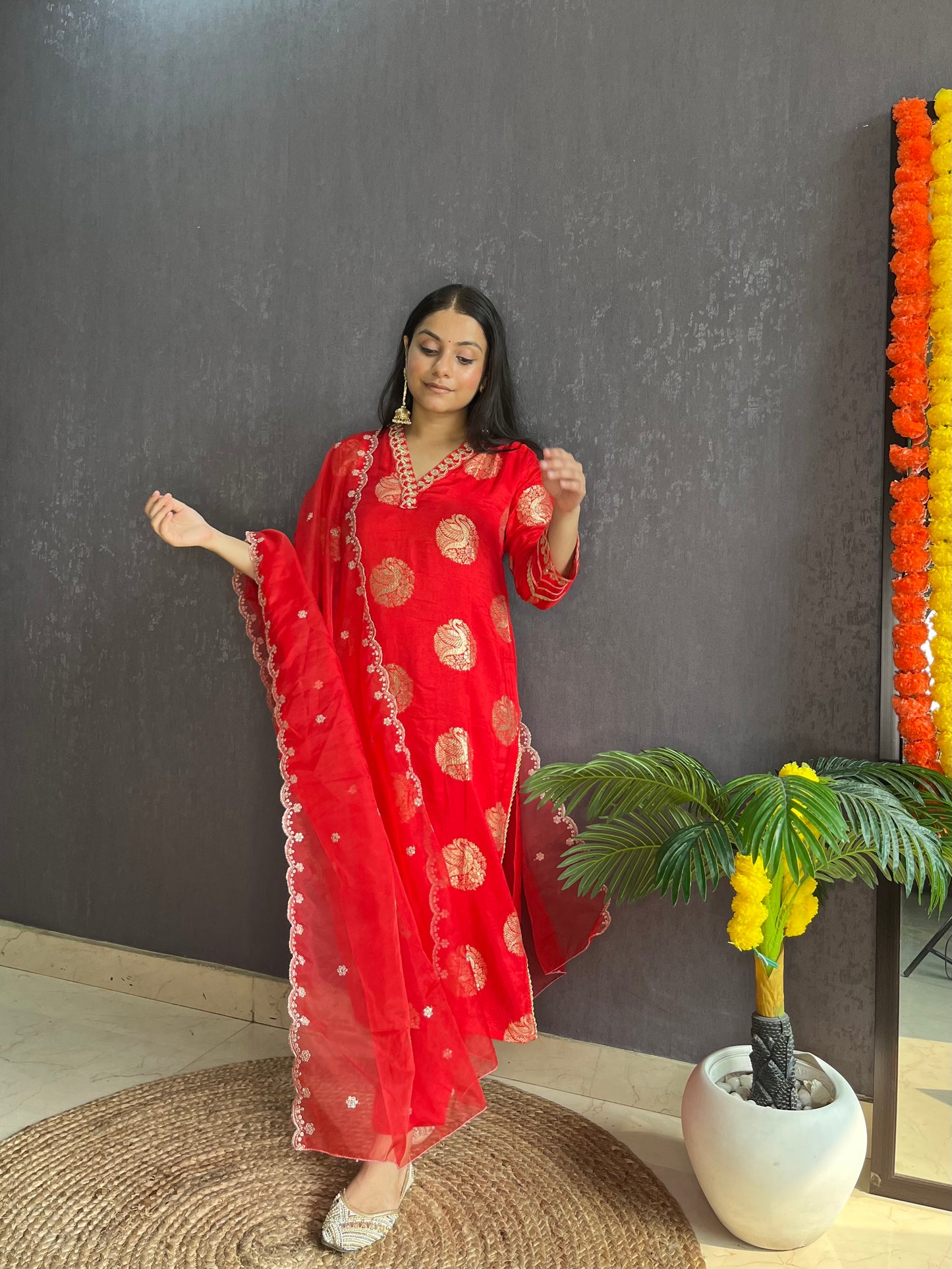 Benarsi aari work silk set