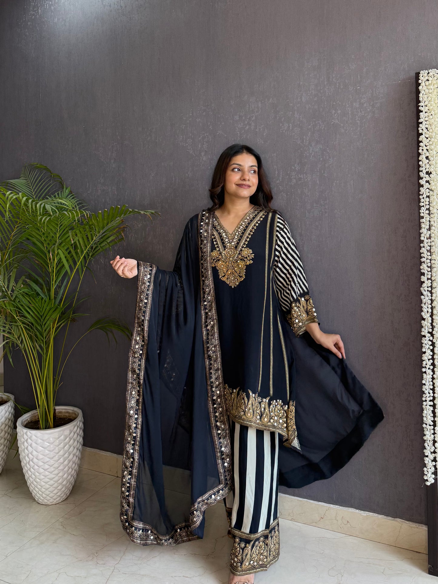 Premium crepe gotapatti set