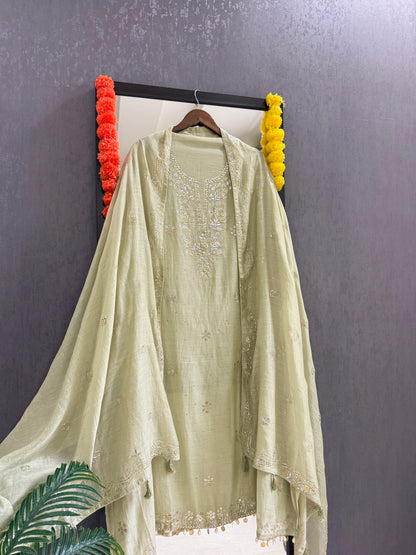 Luxurious Mul chanderi mukaish suit