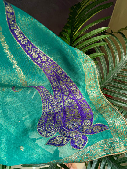 Benarsi zardozi suit