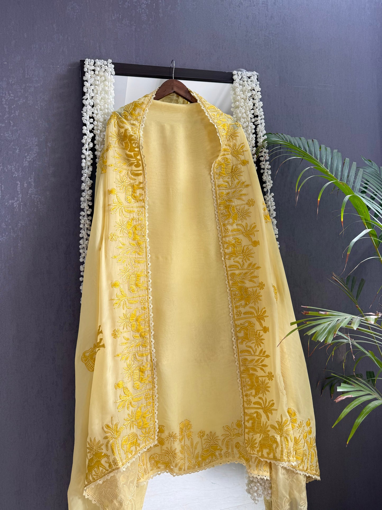 Organza appliqué work elephants suit