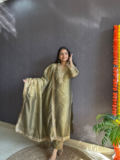Tissue silk Handwork suit set