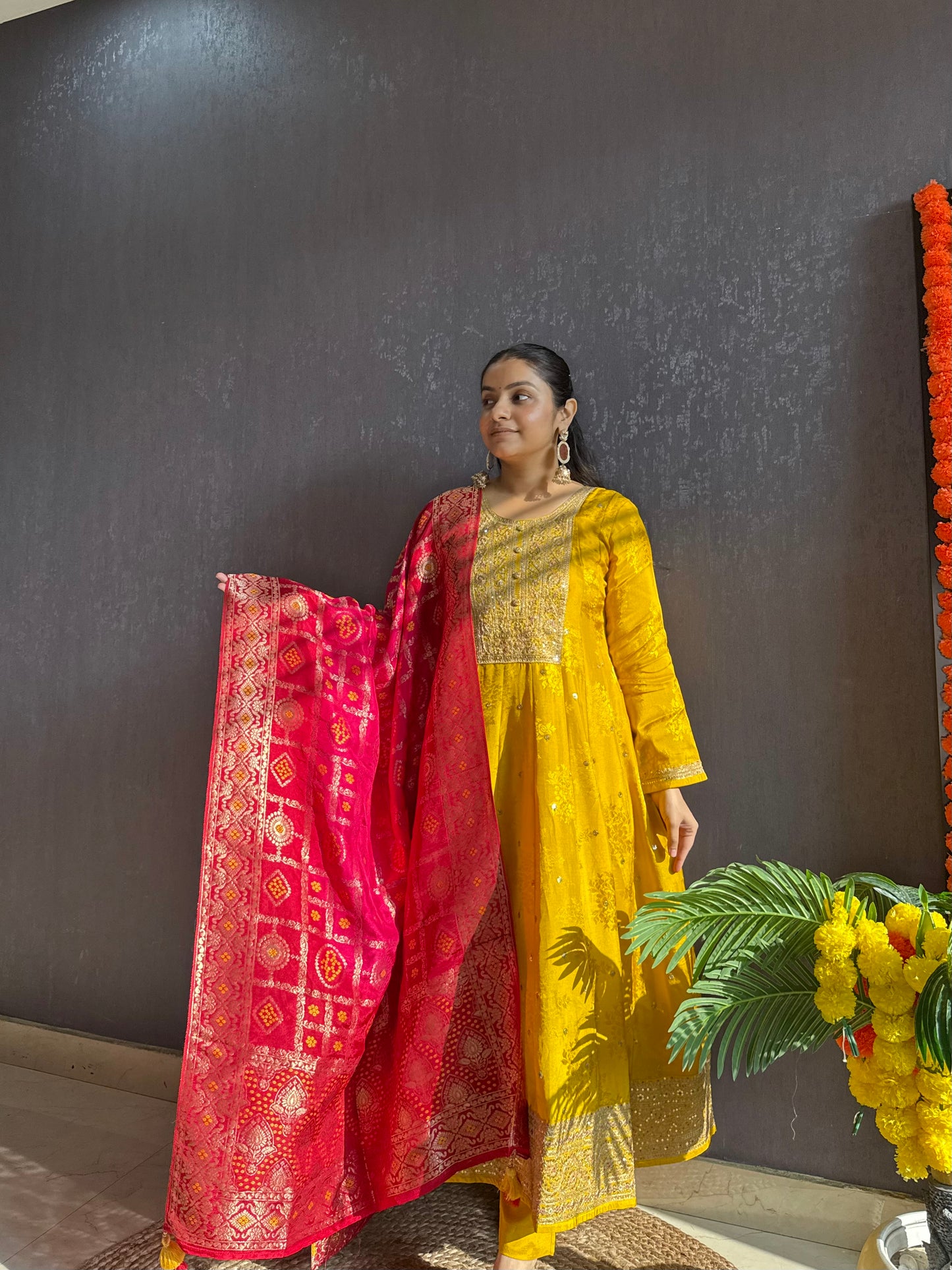 Gharchola Kalidaar Anarkali set
