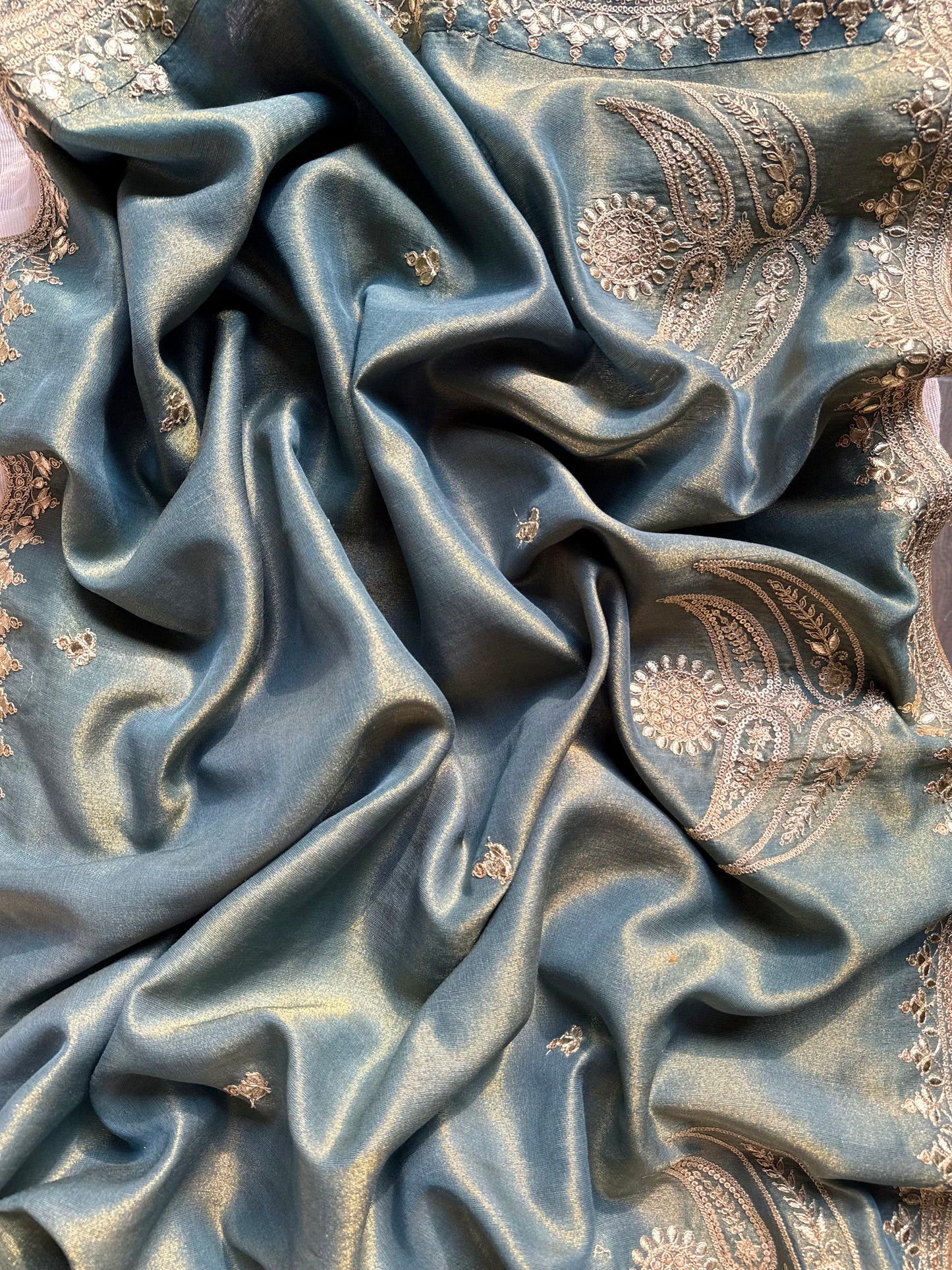 Luxurious Tissue silk suit