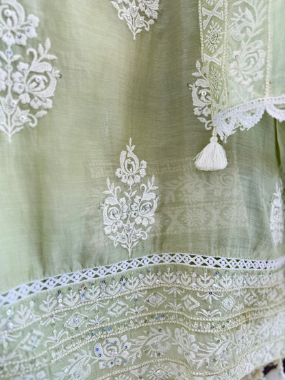 Luxurious Mul chanderi lucknowi handwork suit