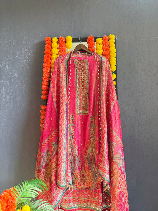 Luxurious pakistani kundan suit