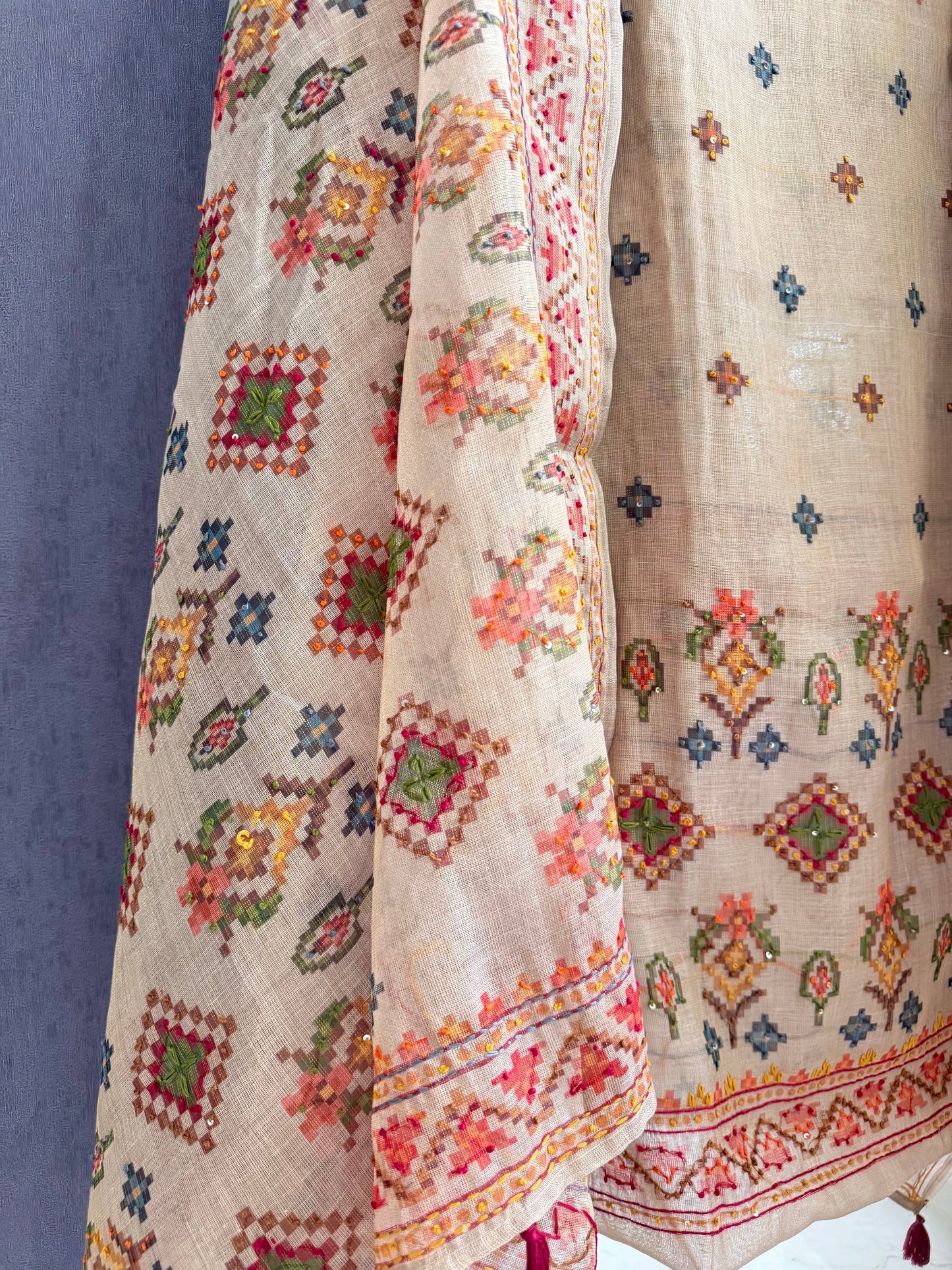 Linen ikkat Frenchknot kantha work suit