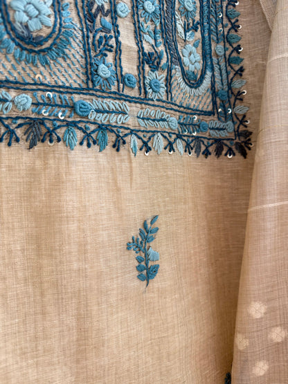 Linen paisley frenchknot suit