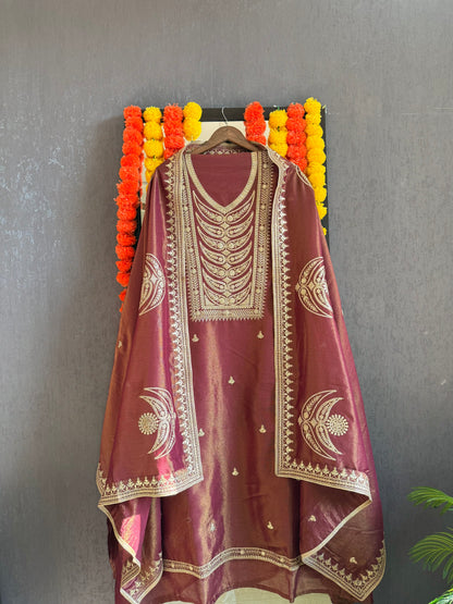 Luxurious Tissue silk suit