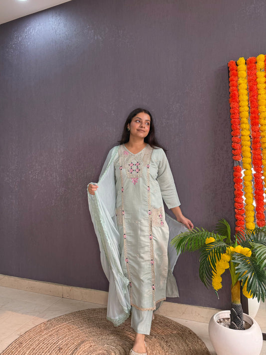Handwork modal suit sets