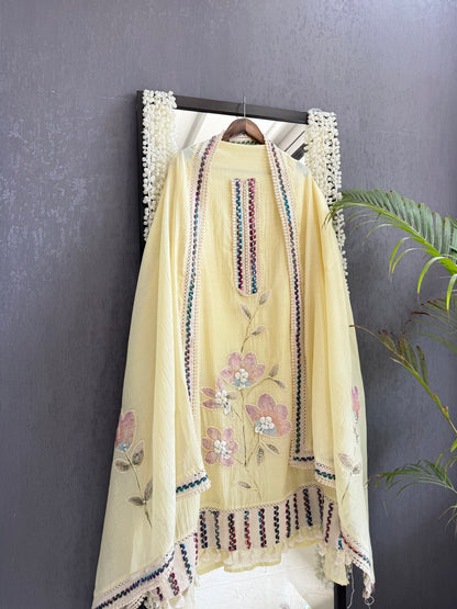 Luxurious Mul chanderi jute handpainted suit