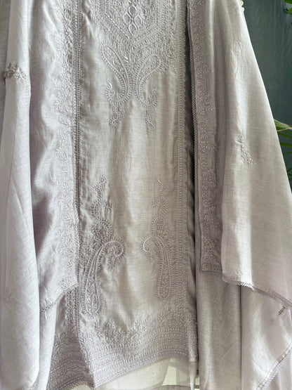 Luxurious Mul chanderi monochromatic threadwork suit