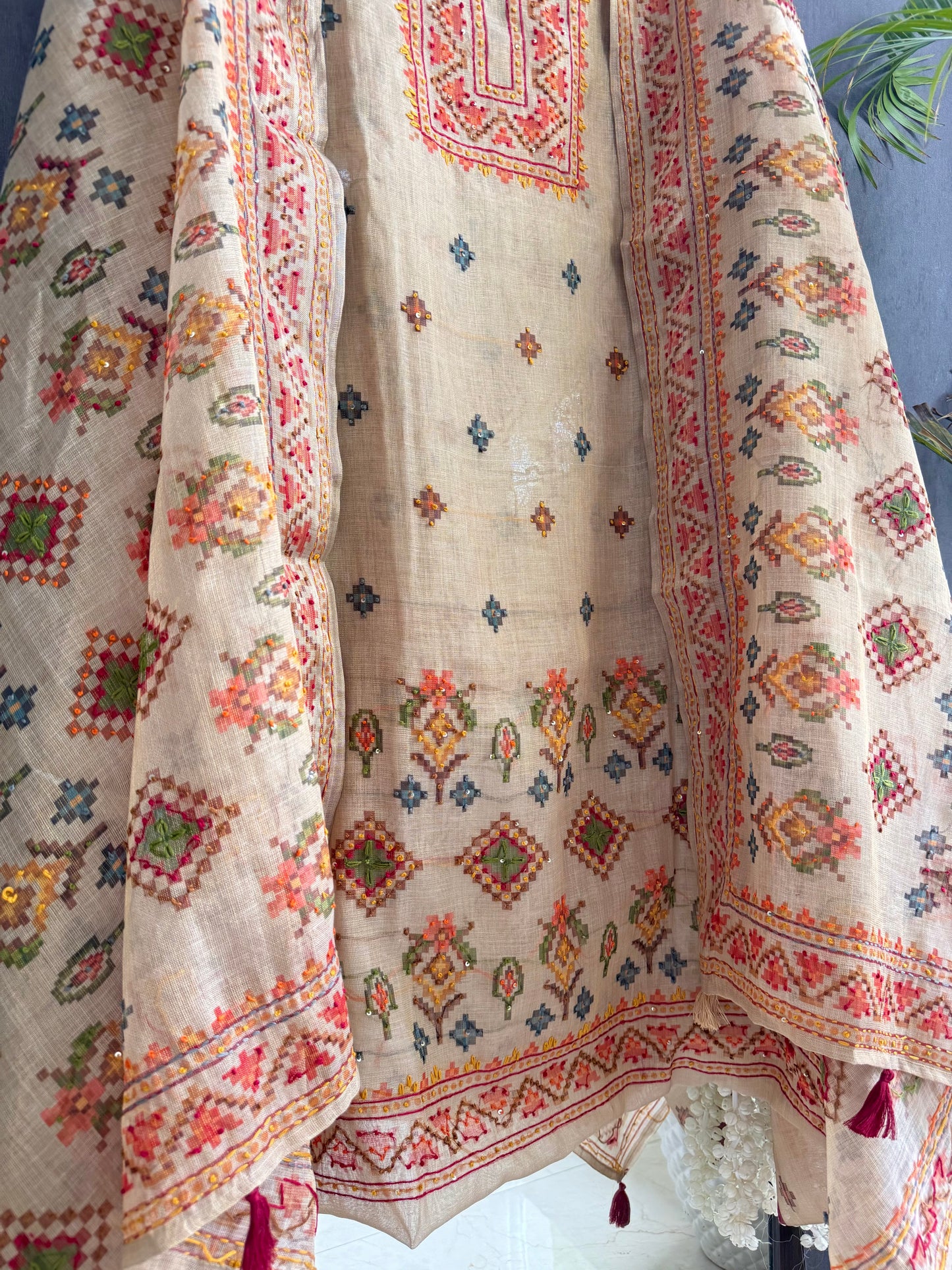 Linen ikkat Frenchknot kantha work suit