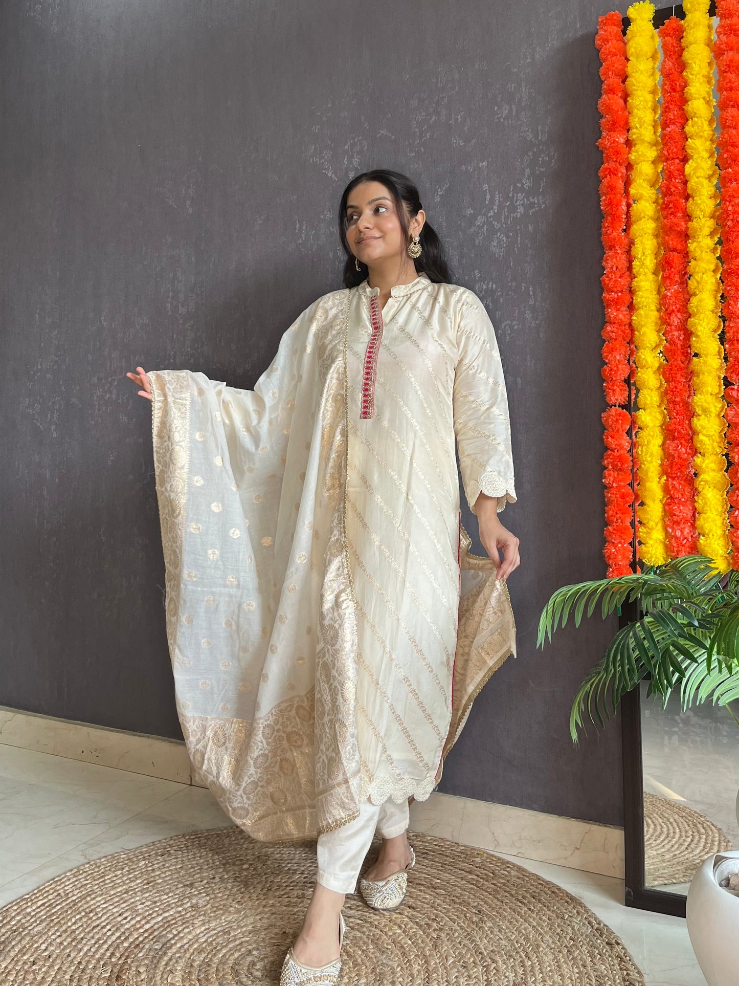 Benarsi Ivory set
