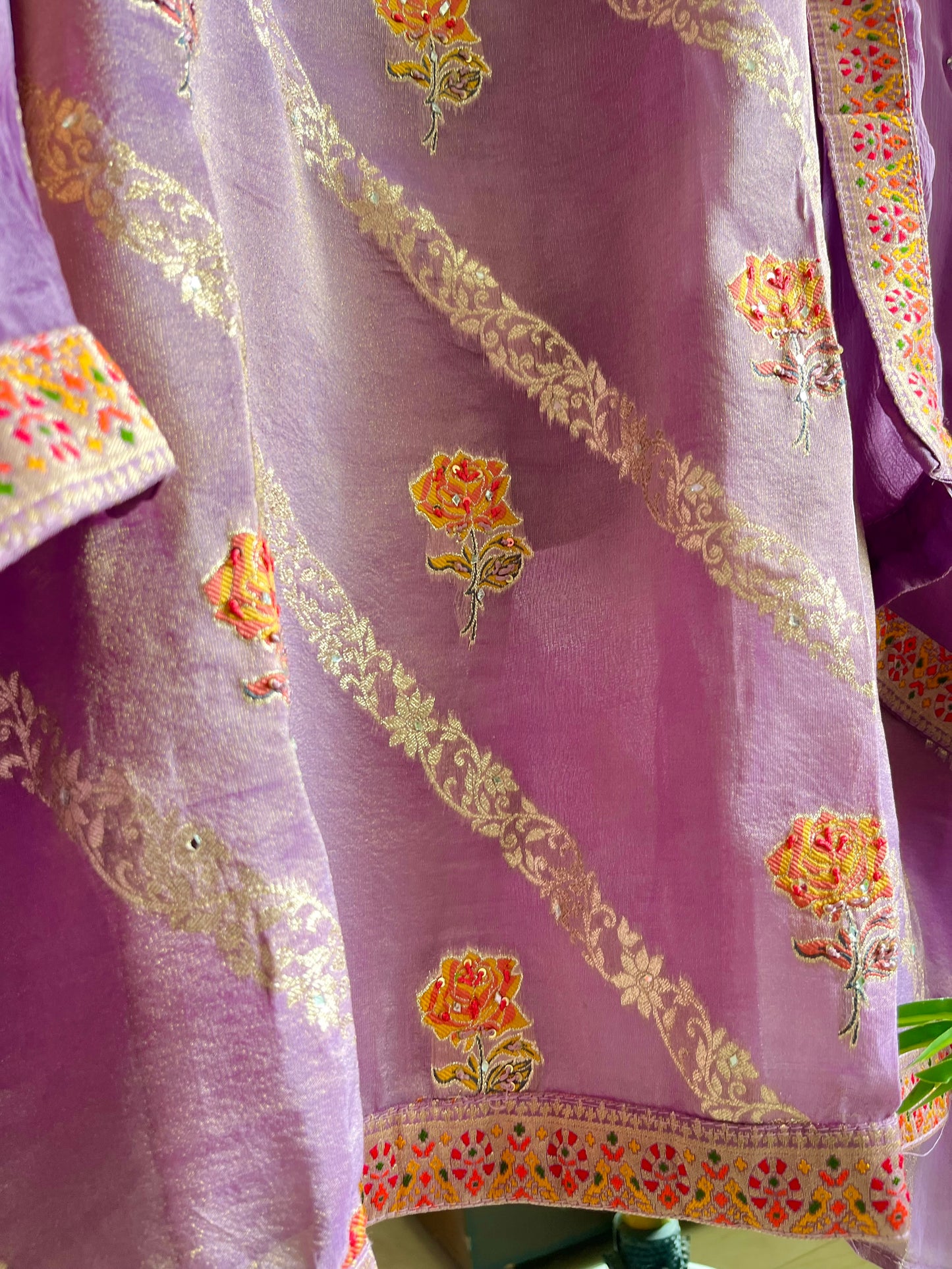Meenakari Benarsi Tissue silk suit