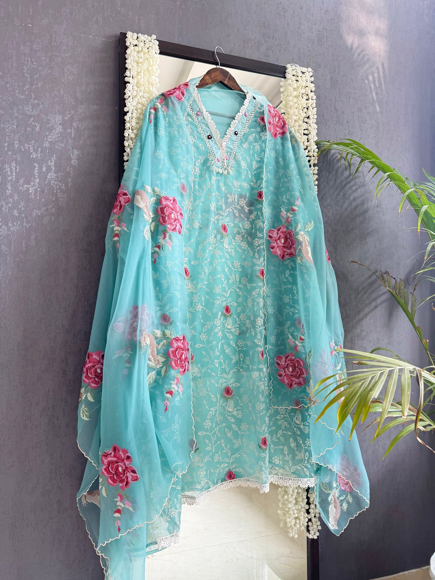 Cross stitch roses birds suit