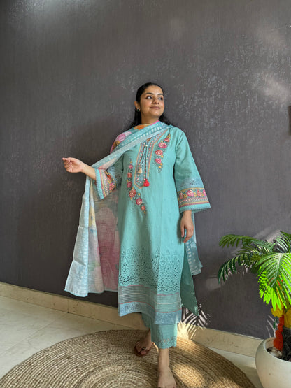 Pakistani schiffili designer suit