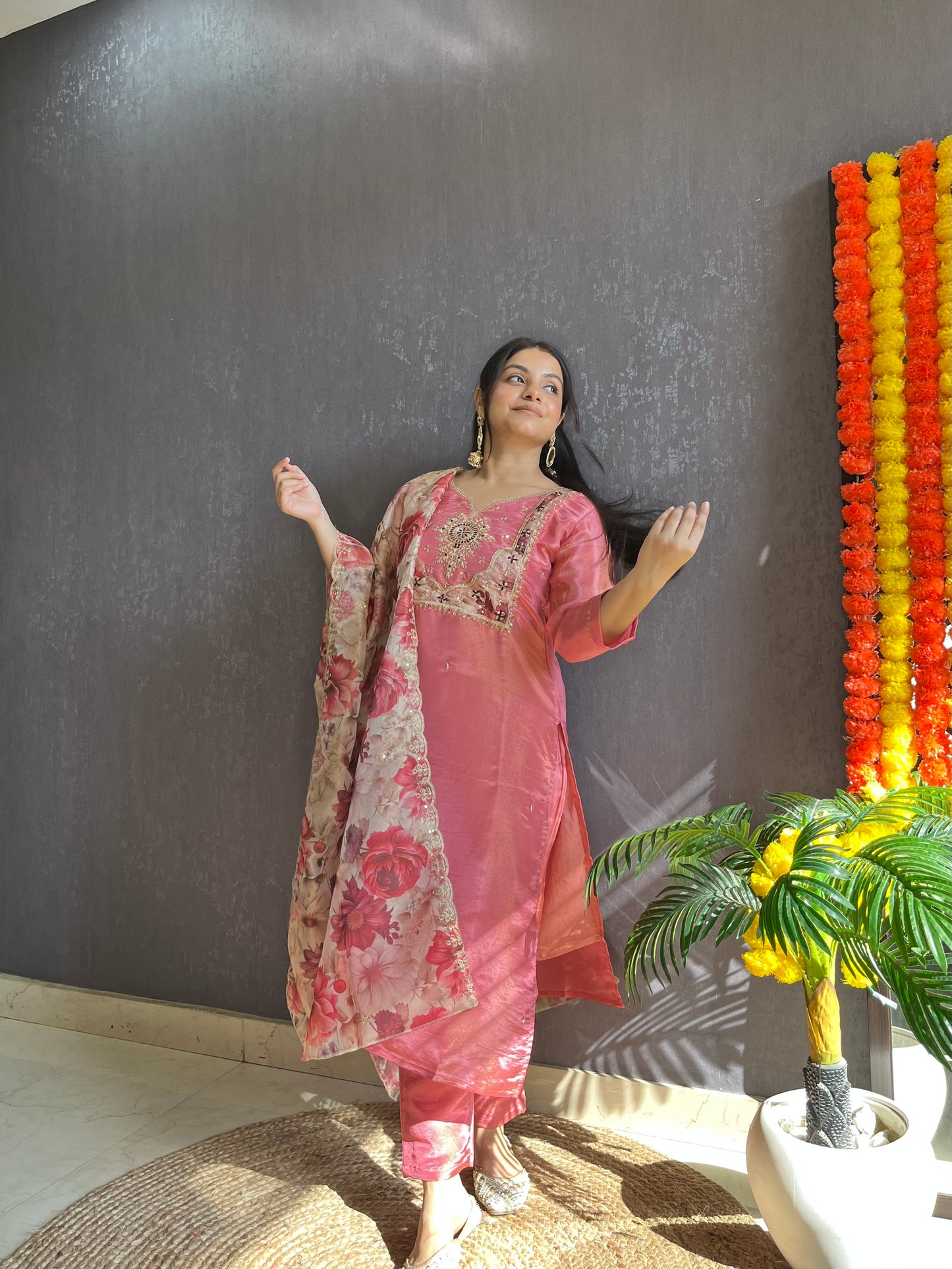 Tissue silk Handwork suit set