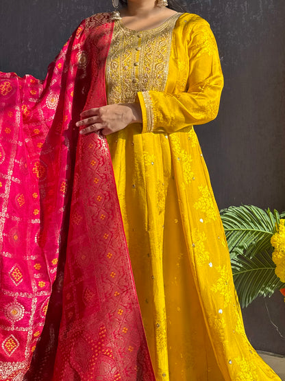 Gharchola Kalidaar Anarkali set