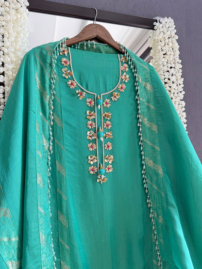 Luxurious elephants Handwork suit