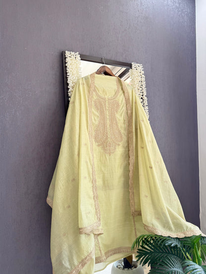 Luxurious Mul chanderi dori sitara suit