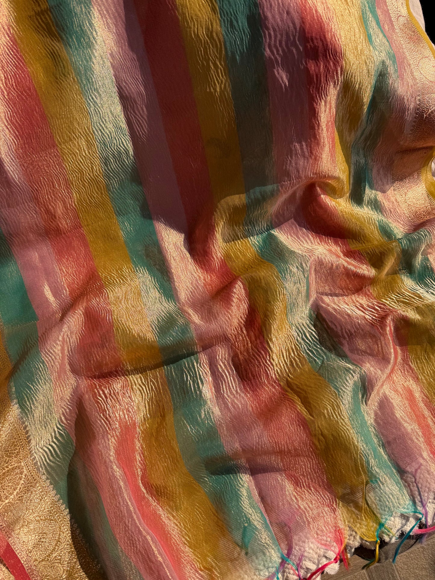 Tissue silk multi color suit