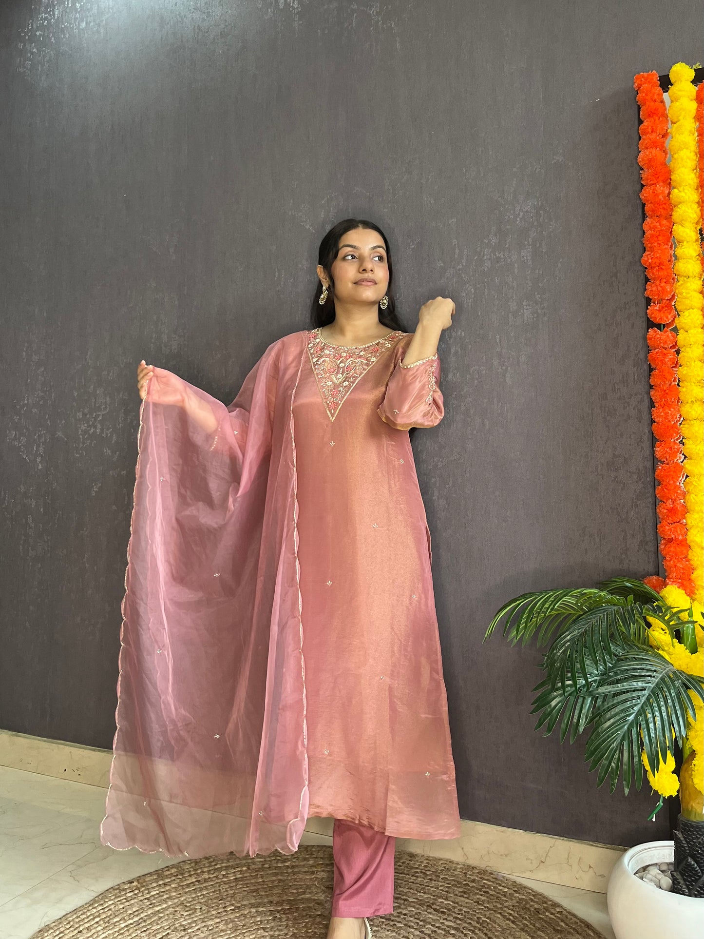 Tissue silk Handwork suit set