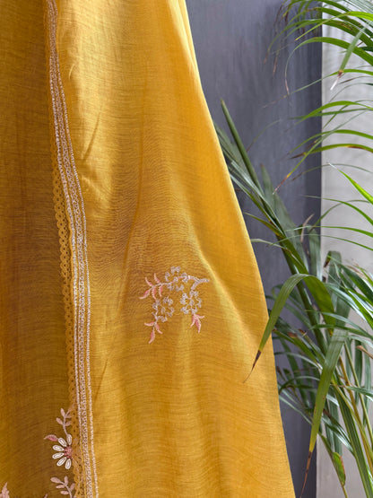 Luxurious Mul chanderi gota appliqué birds roses suit