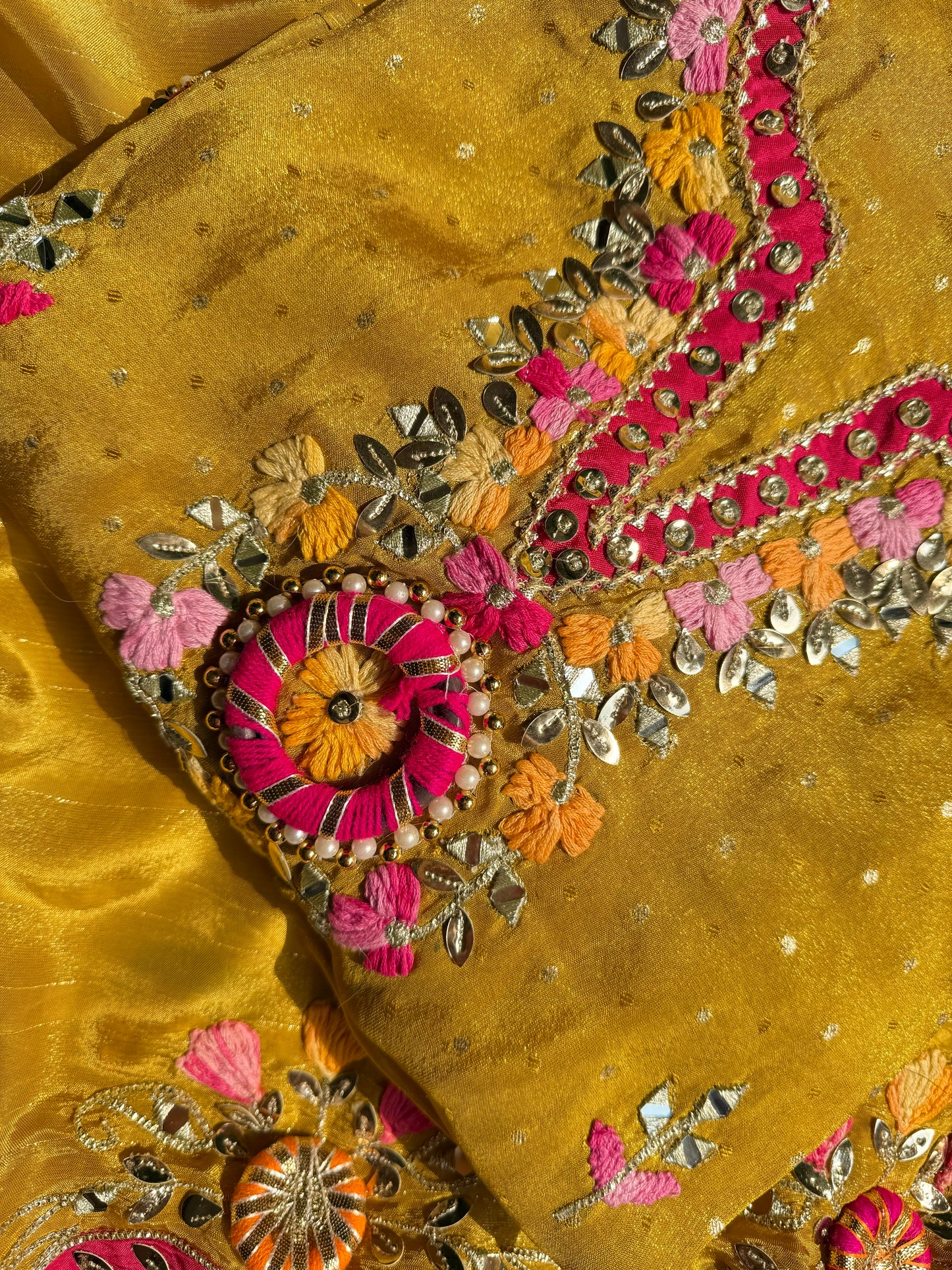 Luxurious Gotapatti Tissue silk suit