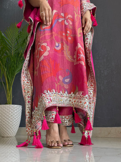 Luxurious abstract floral gotapatti kaftan set