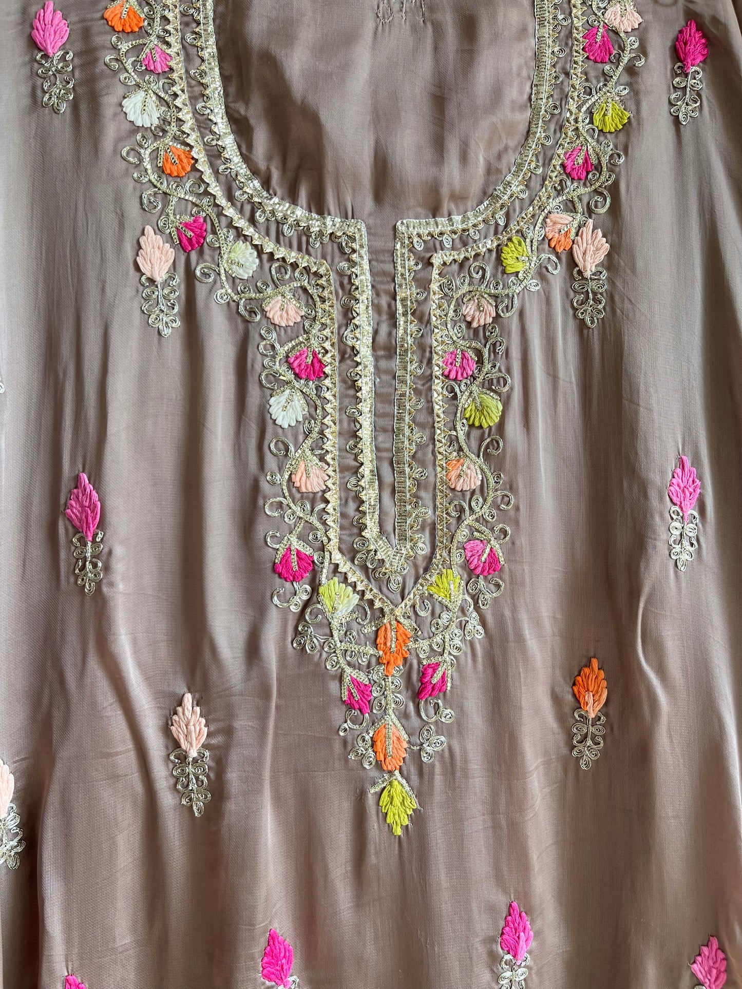 Luxurious Gotapatti silk suit