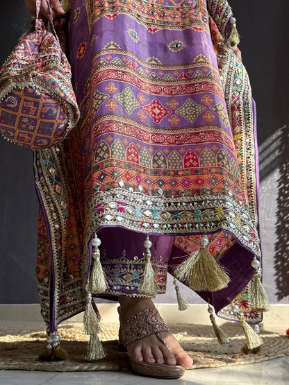 Luxurious patola kaftan set