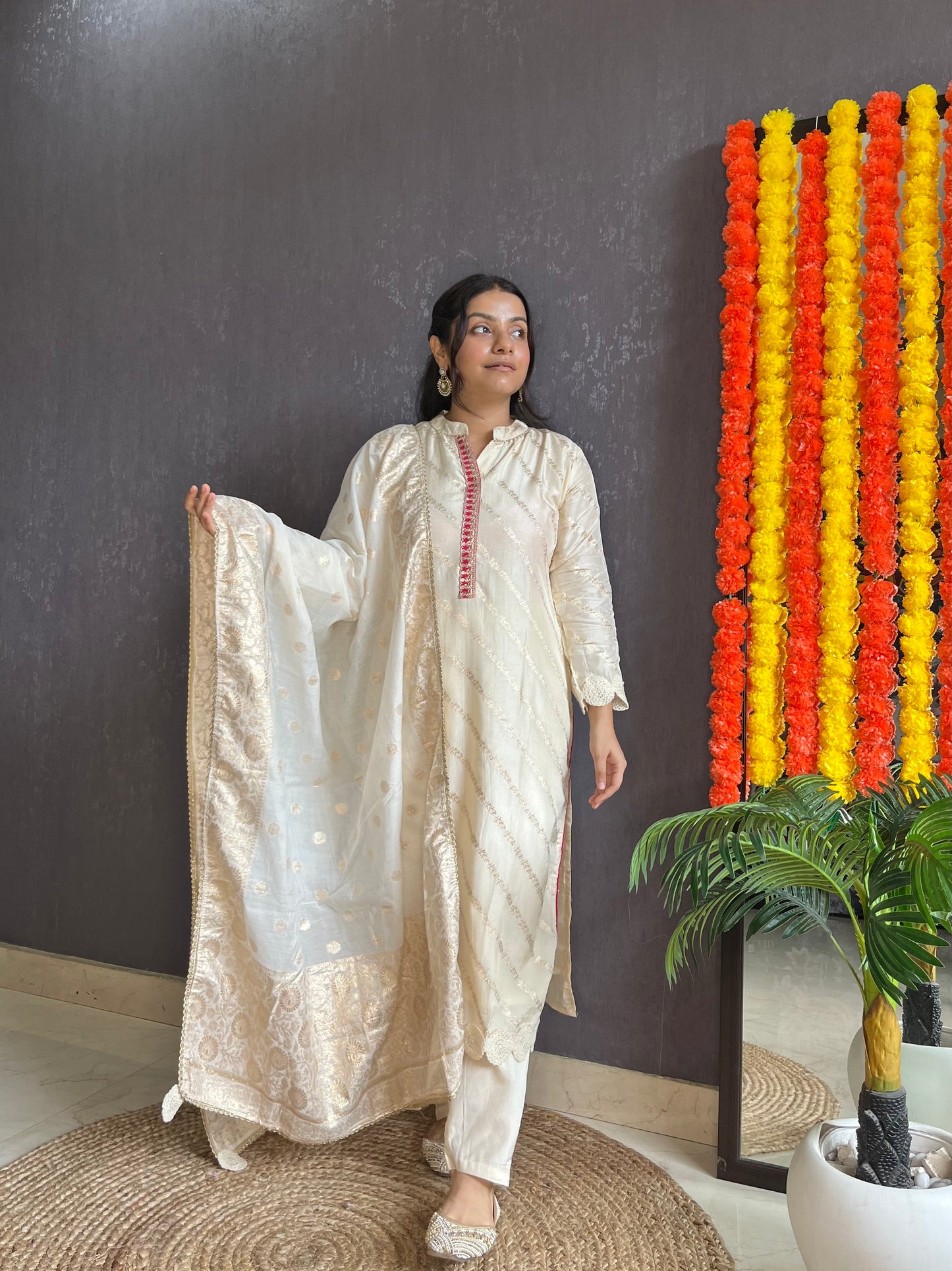 Benarsi Ivory set