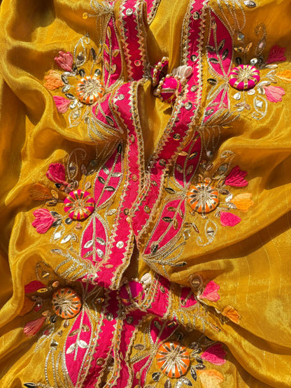Luxurious Gotapatti Tissue silk suit