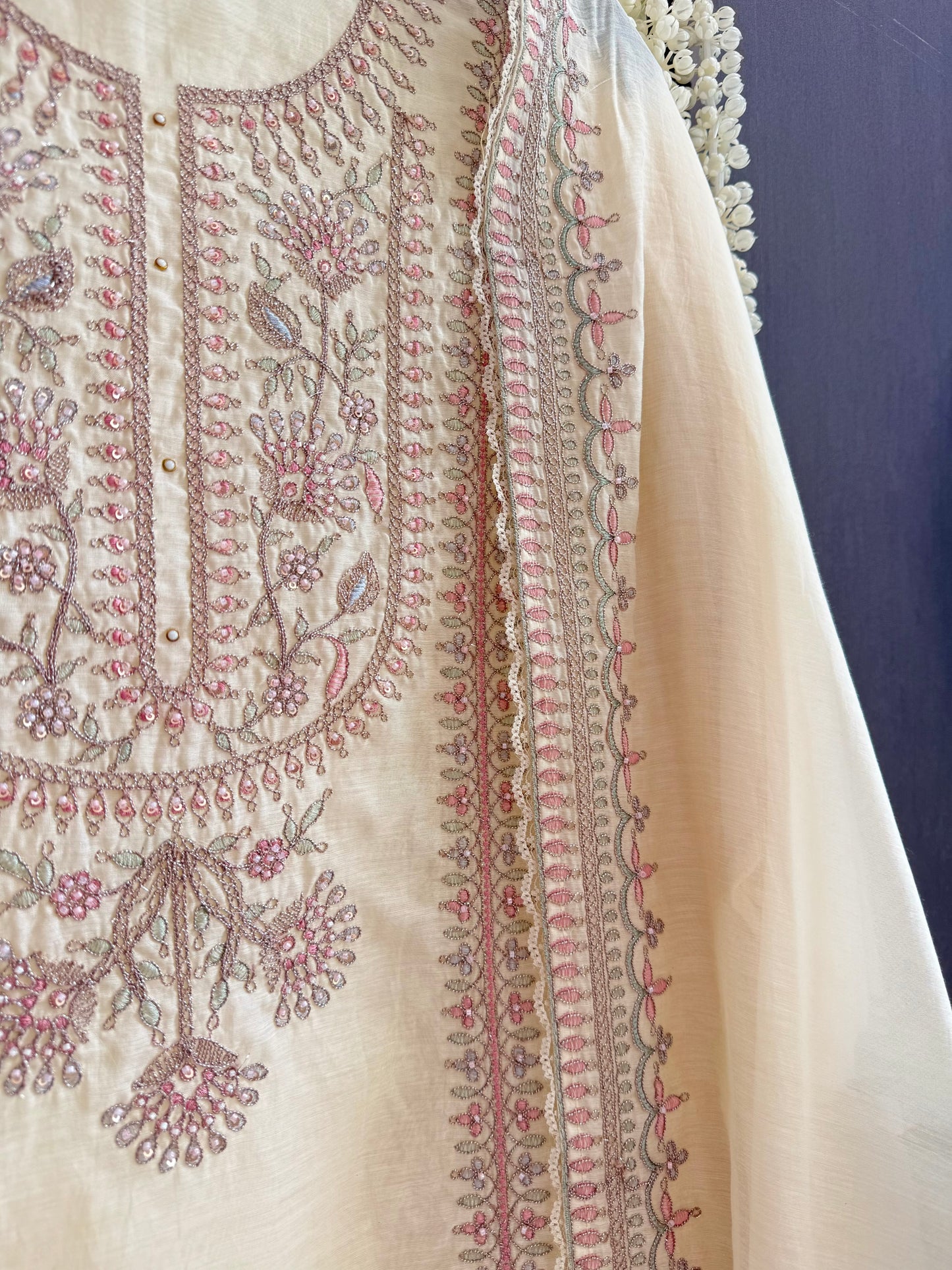 Luxurious Mul chanderi antique dori sitara suit