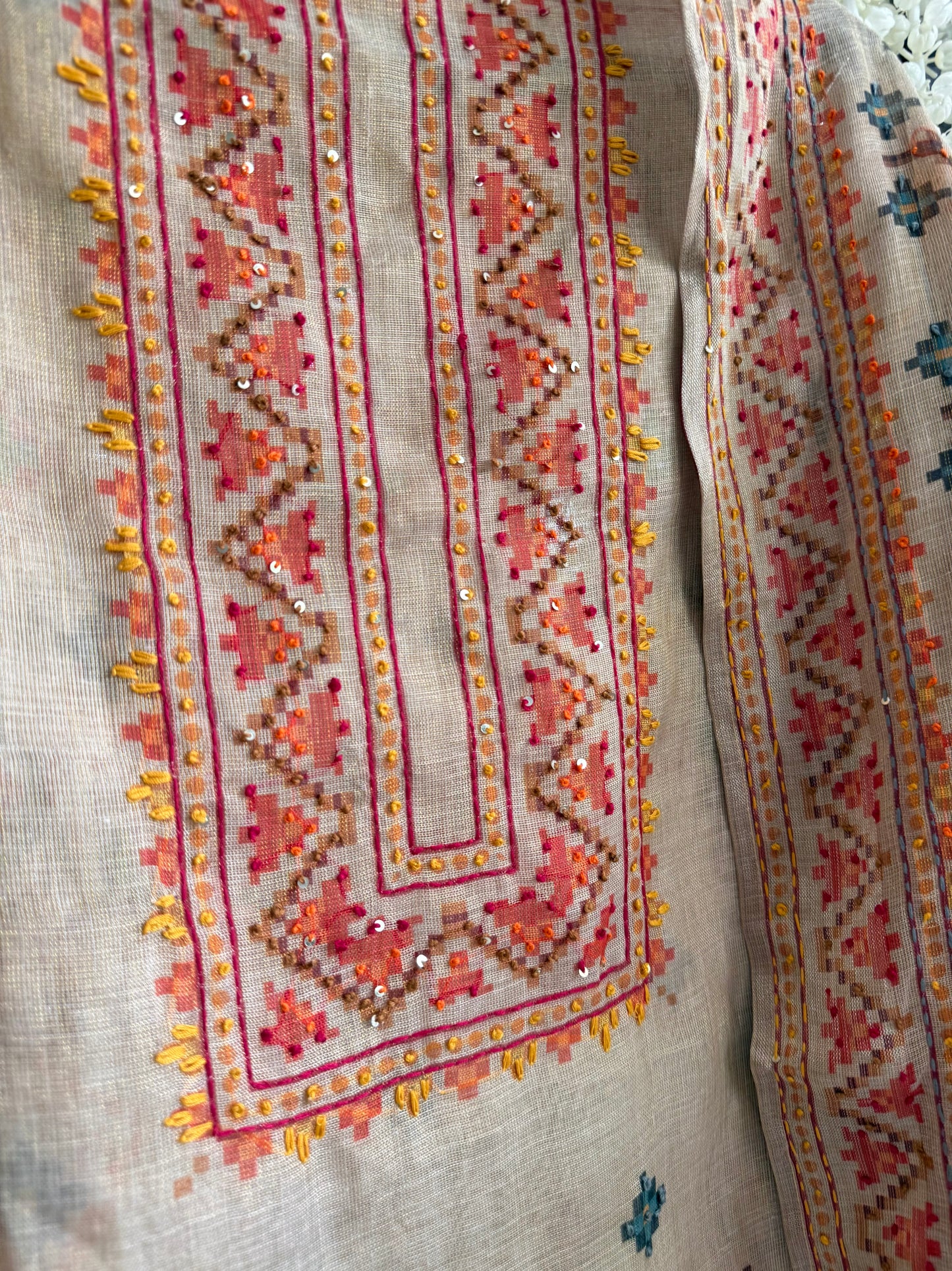 Linen ikkat Frenchknot kantha work suit