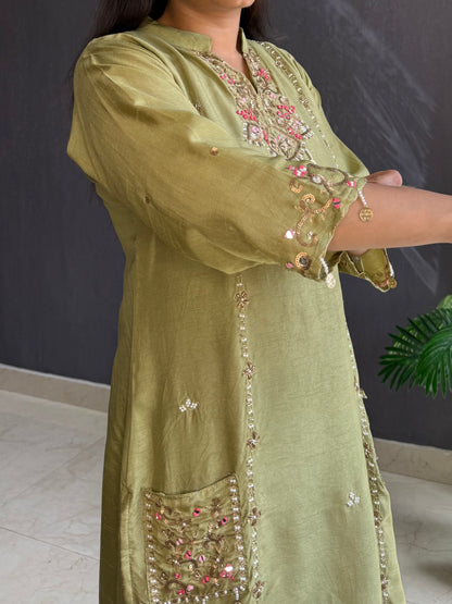 Handwork suit set