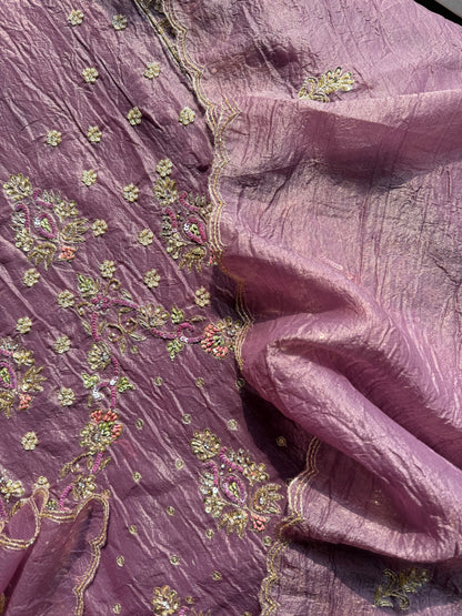 Luxurious Heeramandi suit